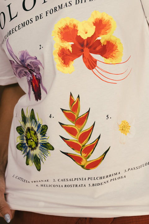 Camiseta Flores en Colombia