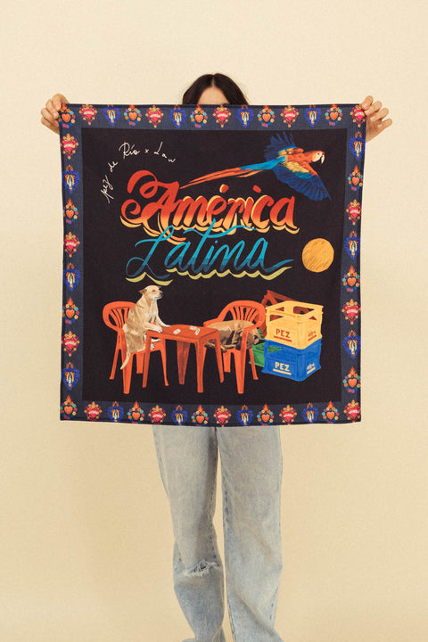 Pañoleta América Latina