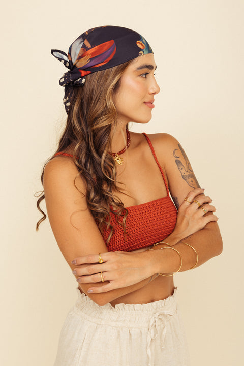 Pañoleta Débora Arango